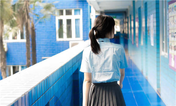 丛台如何找到一个可以帮助我生孩子的女人？